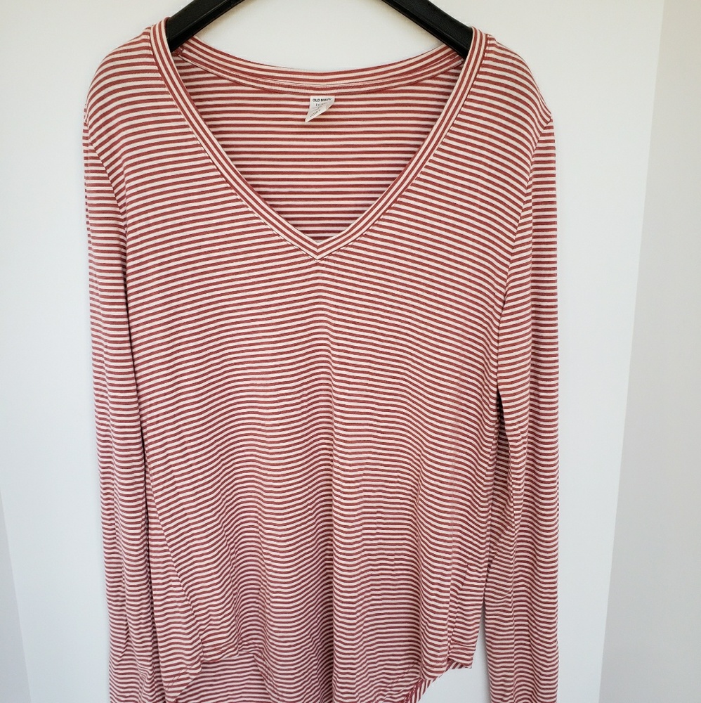 Rust and white striped long sleeve t-shirt